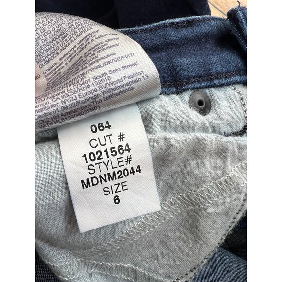 NYDJ Barbara Bootcut Jeans Dark Blue Wash Color Rinse Lift Tuck Tech Size 6 - Picture 9 of 10